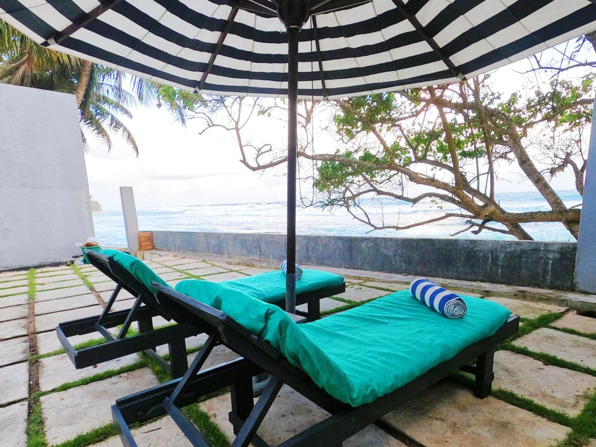 Villa Breeze Talpe Unawatuna Exterior foto